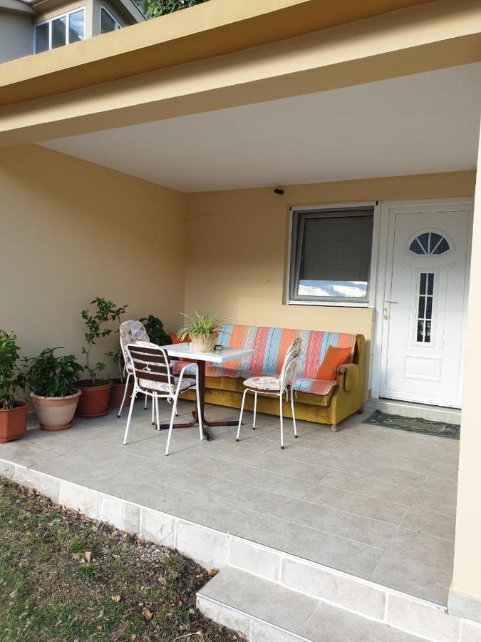 Apartment Jelena Kotor Exterior foto